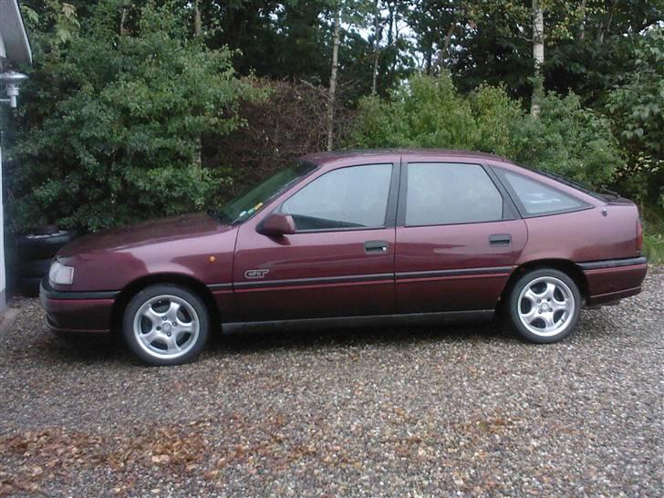 Opel vectra 2,0 gt #DØD# - hun er død billede 1