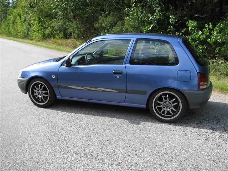 Toyota Starlet billede 2