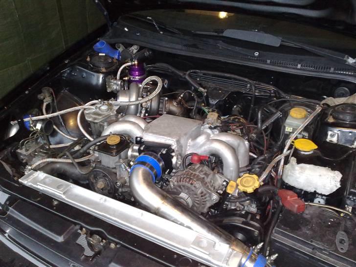 Subaru Impreza Turbo "Solgt" billede 7