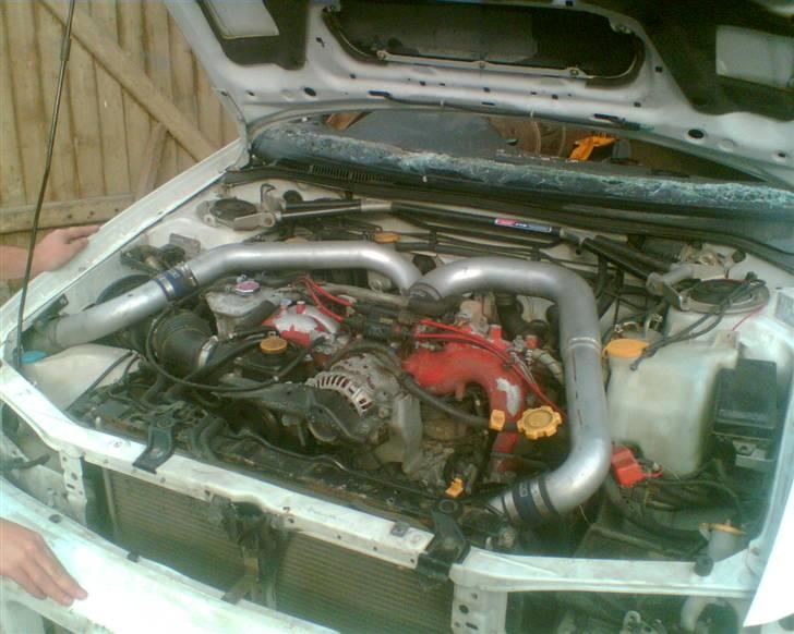 Subaru Impreza Turbo "Solgt" - Det japanske frontcut fra da jeg hentede det august 06 billede 10