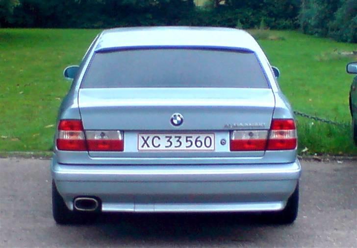 BMW 520i - 24v - e34 billede 1