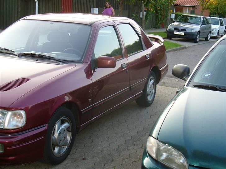 Ford sierra SOLGT billede 8