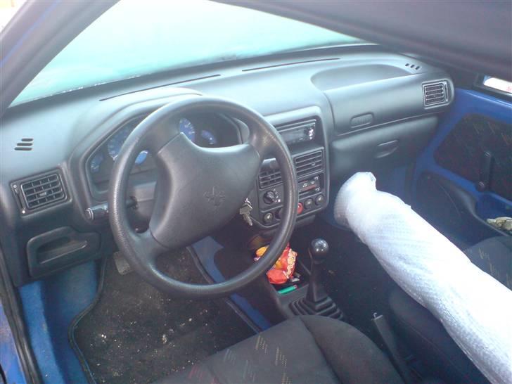 Peugeot 106 Rally  *! SOLGT !* - Fælge der ikke er malet, og gammel kofanger... ;o( billede 2