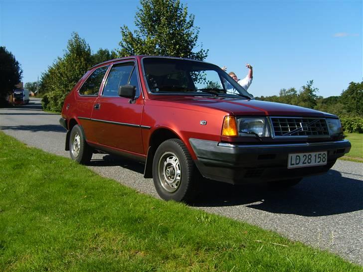 Volvo 360  "R:I:P" - forfra billede 1