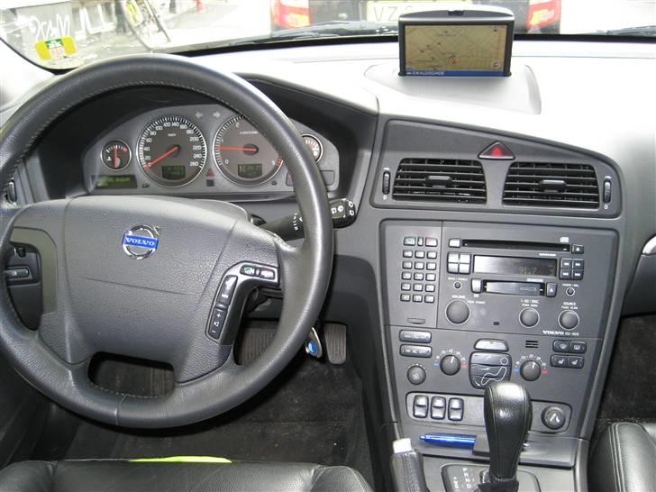 Volvo V 70 D5 SOLGT ! billede 4