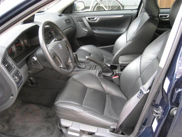 Volvo V 70 D5 SOLGT ! billede 5