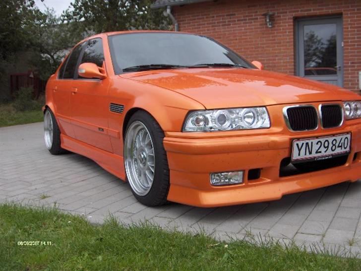 BMW 325i solgt billede 7