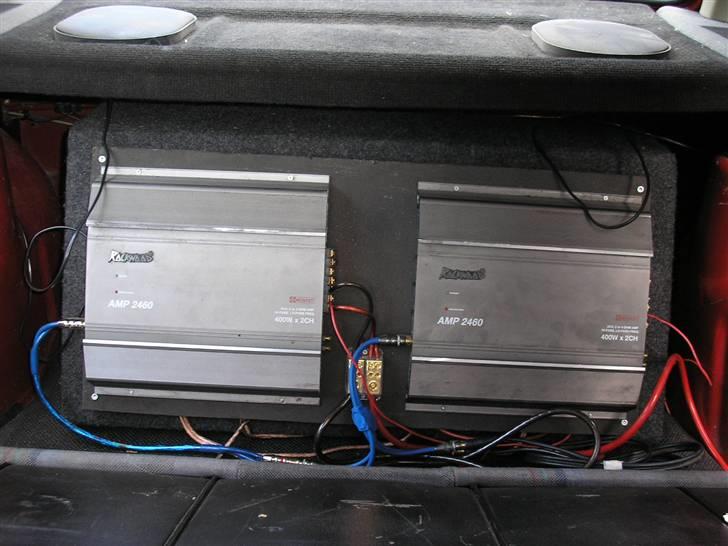 VW Golf 2 Manhattan - Forstærker gamle men de virker ( sådan da) billede 3