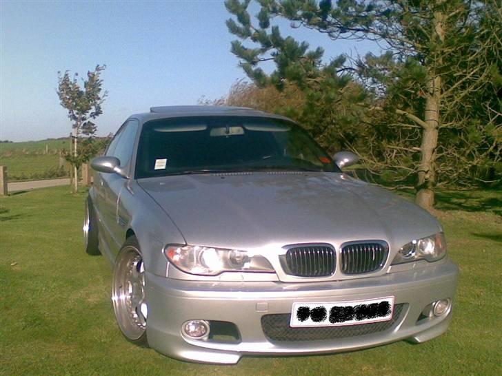 BMW 325i Coupe - = Solgt = - billede 4