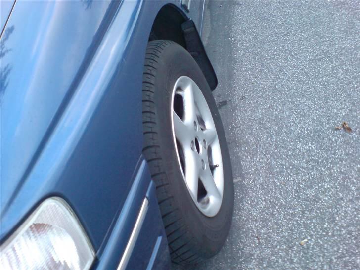 Ford Escort CLX *SOLGT* billede 6