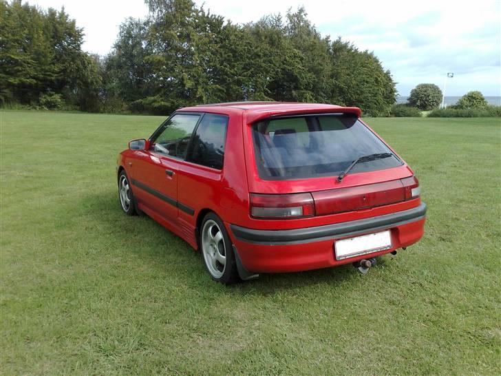 Mazda 323 BG billede 3