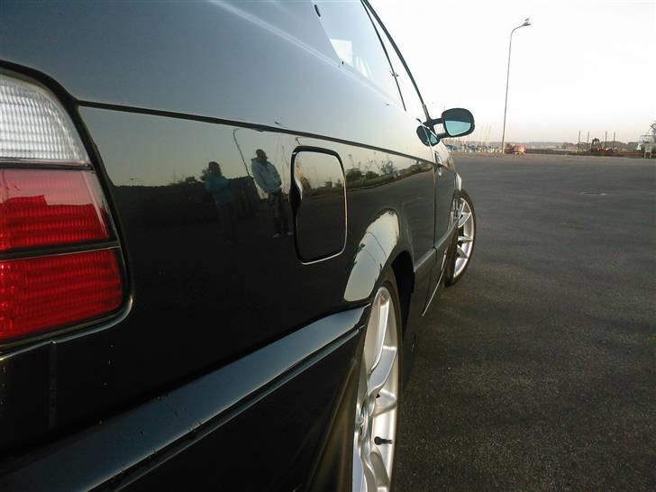 BMW 325i Coupè [SOLGT] billede 14