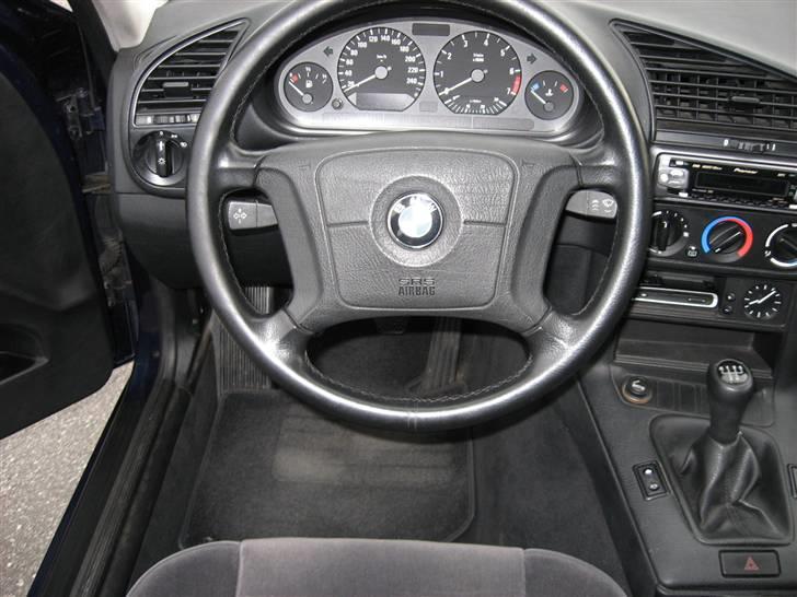 BMW E36 323I billede 8