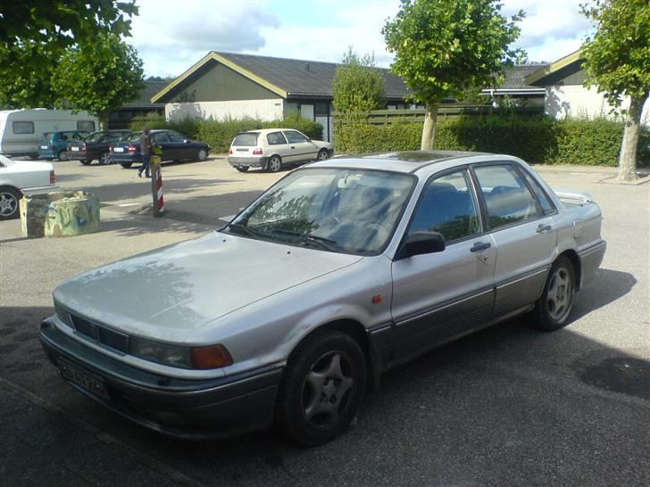 Mitsubishi Galant GTI 2,0 16V solgt billede 1