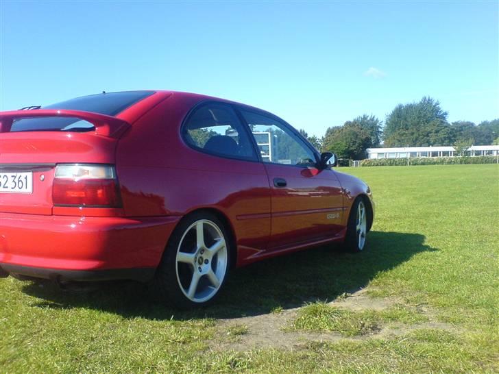 Toyota Corolla 1,6 GSI " Solgt " billede 13