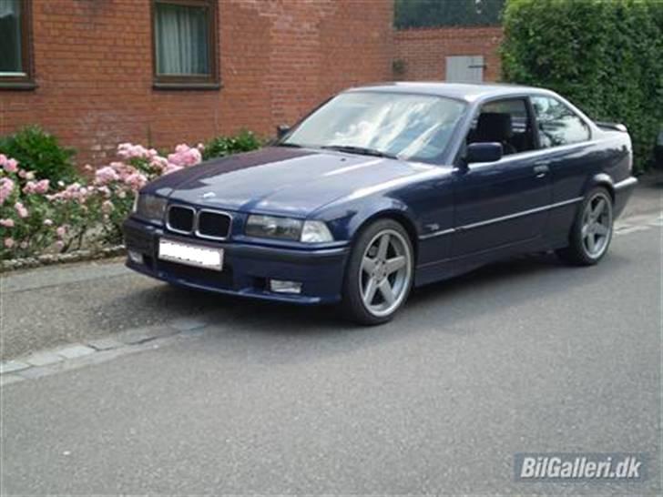 BMW 325I AFGIK VED DØDEN! billede 5