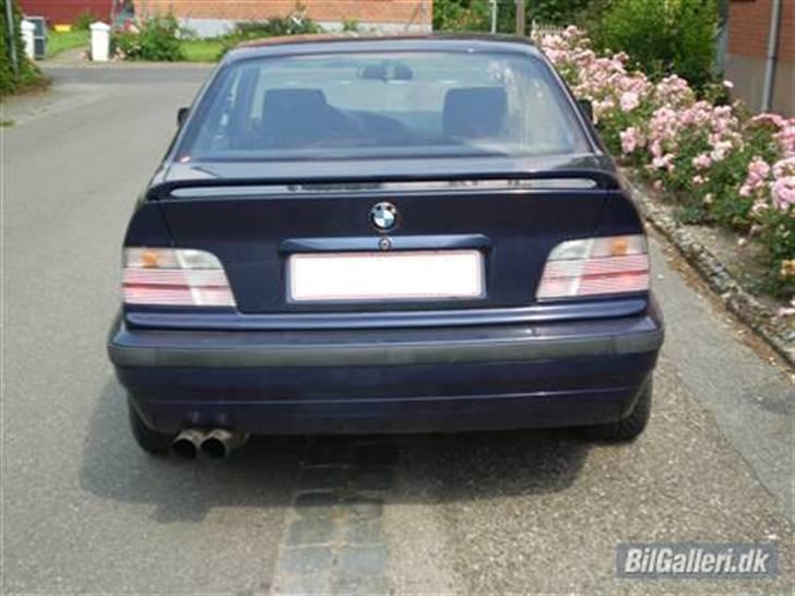 BMW 325I AFGIK VED DØDEN! billede 8