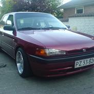 Mazda 323 bg (nye billeder)