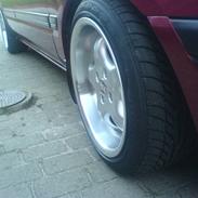 Mazda 323 bg (nye billeder)