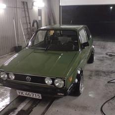 VW Golf 1 1.6 TD SOLGT!