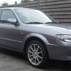 Mazda 323F BJ