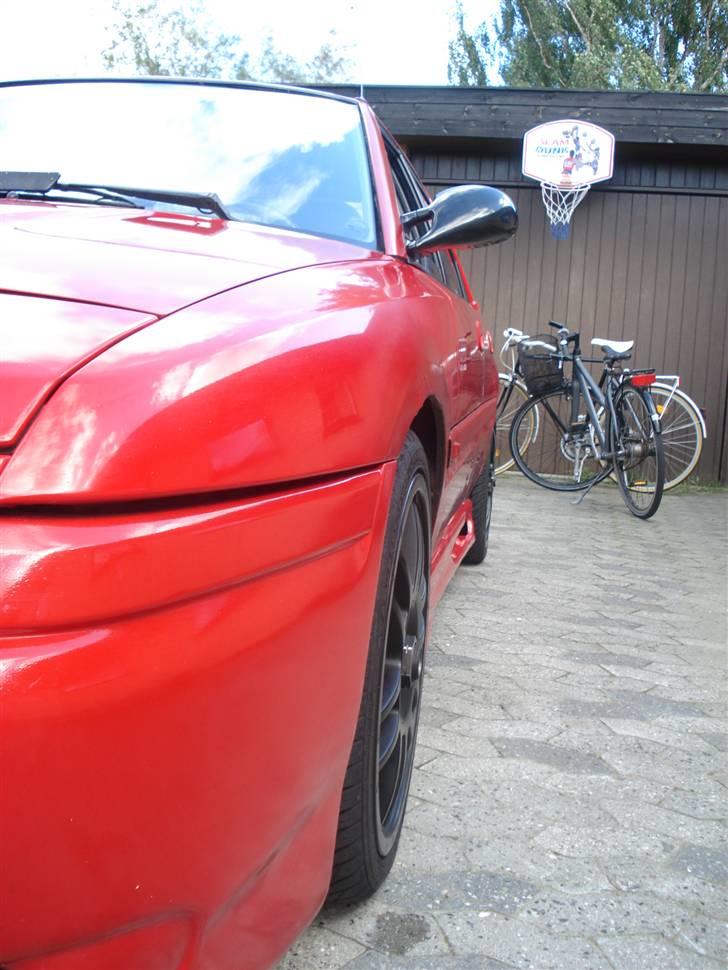 Mazda 323f - solgt billede 16