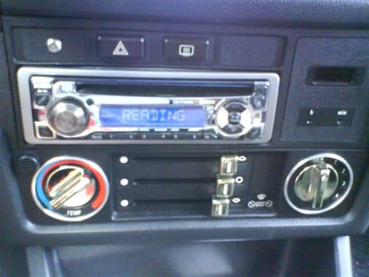 BMW e30 (solgt) billede 9