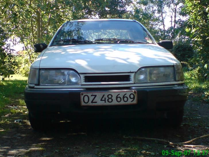 Ford Sierra 2,0 CL - Ja min egen hjemmelavet sportsgrill ikke helt færdig endnu billede 11