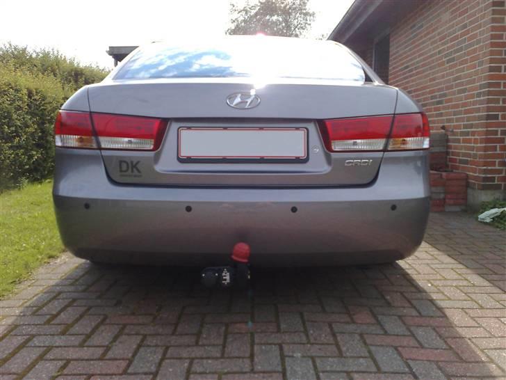 Hyundai Sonata CRDI GLS Motor DØD RIP - Tysklands sænkning kun 20mm bagfjeder tilbage kørte alligevel stabilt. billede 4