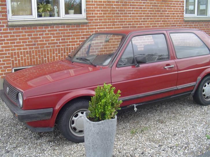 VW Golf 2 - solgt - billede 1
