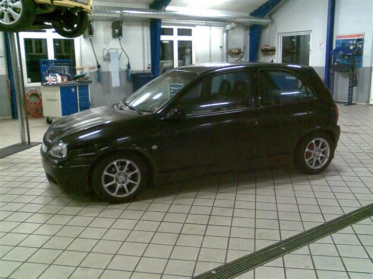 Opel Corsa 1,4 NZ-Sport Solgt! billede 3