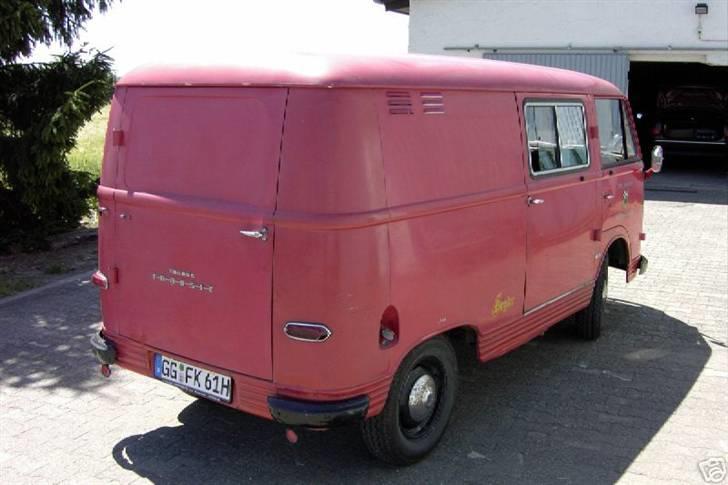 Ford Taunus Transit - Solgt - Billede af bilen da jeg hentede den i Stuttgart billede 2