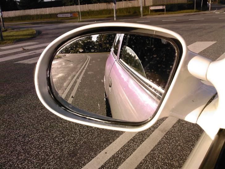 Opel Corsa B *Solgt* - Det et kønt syn når man kigger ned a siden på bilen :D billede 12