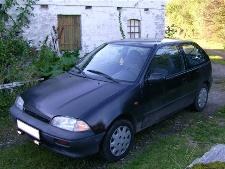 Suzuki Swift 1.3 *SOLGT* billede 1