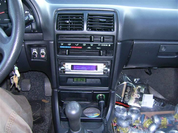 Suzuki Swift 1.3 *SOLGT* billede 8