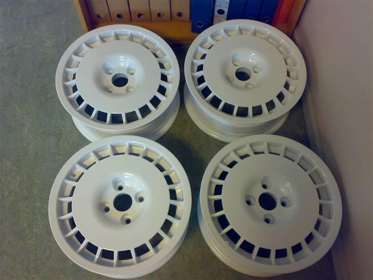 Peugeot 106 Rally  *! SOLGT !* - O.Z Racingfælge, nyrenoveret og nymalet... ;o) mangler bare dæk, så er de klar til sommer billede 11