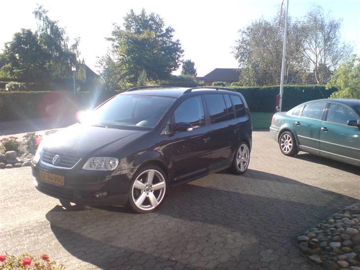 VW Touran SOLGT billede 4