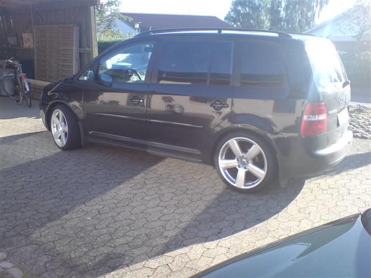 VW Touran SOLGT billede 5