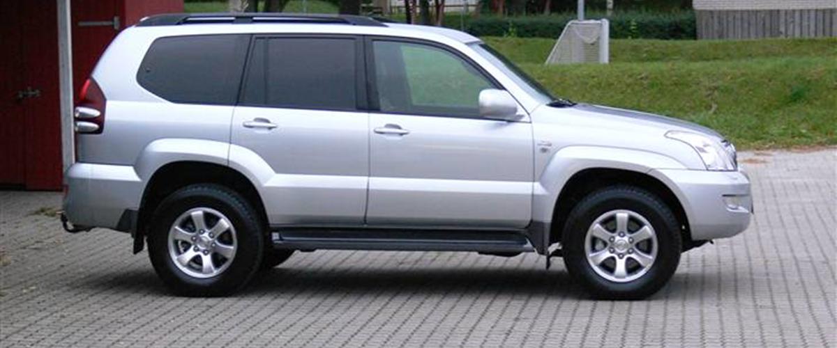 Toyota land cruiser 120