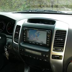 Toyota Land Cruiser 120