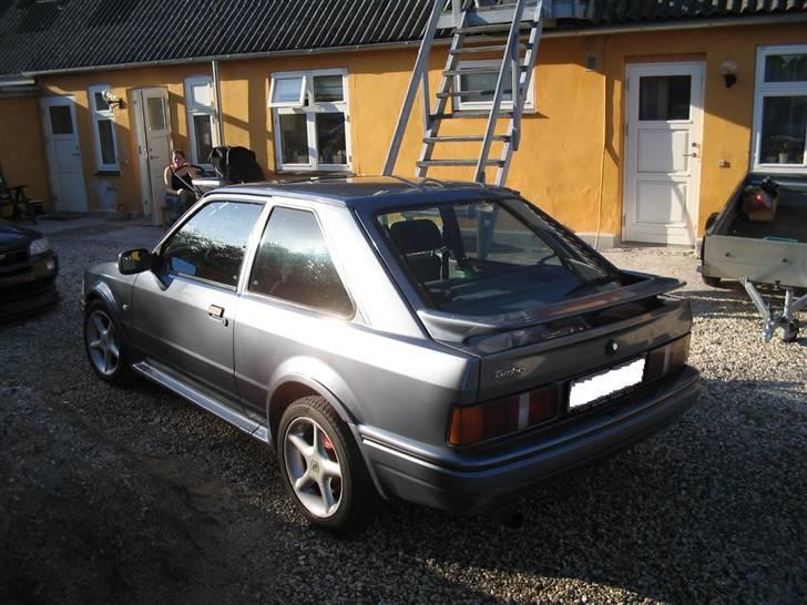 Ford Escort RS Turbo(solgt) billede 5