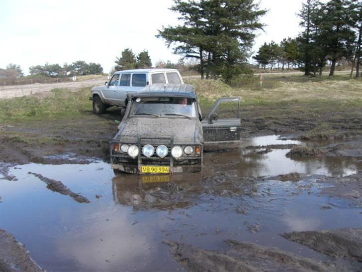 Toyota Landcruiser Hj60 SOLGT billede 2
