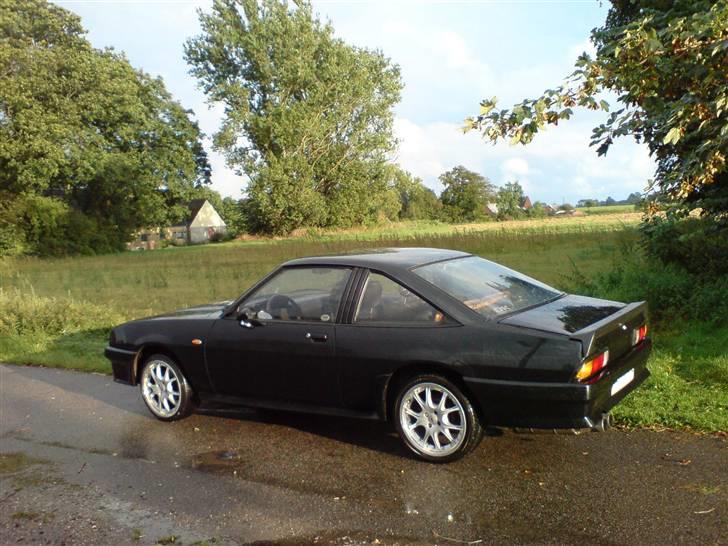Opel manta b billede 1