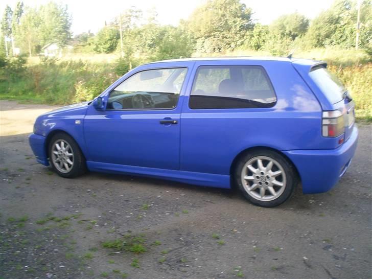 VW Golf 3 1,9 TDI - SOLGT billede 2