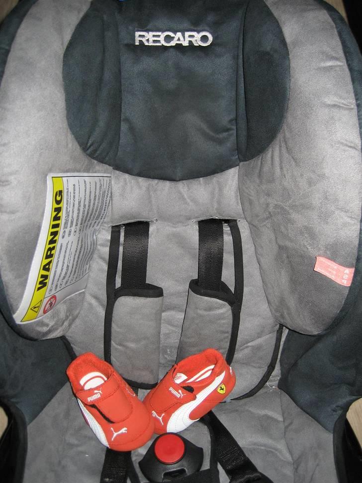 VW bora st. car(solgt) - recaro... ja han skal jo også sidde godt :o) billede 14