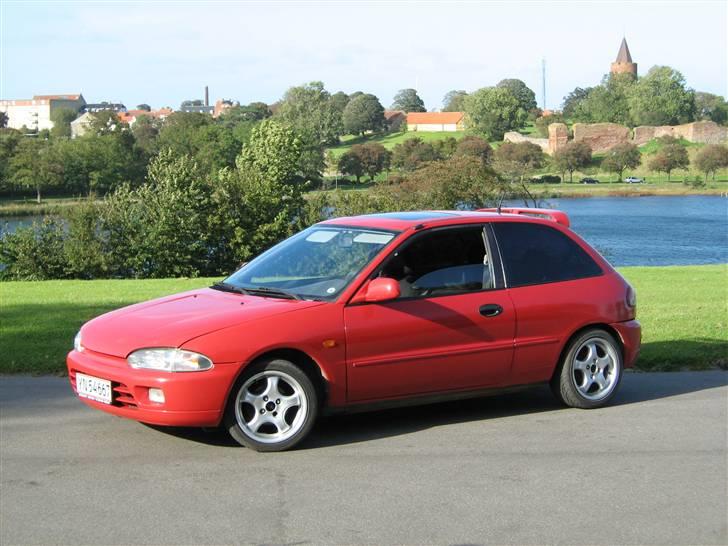 Mitsubishi Colt SOLGT billede 2