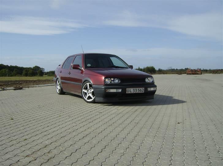 VW Vento Solgt! billede 5