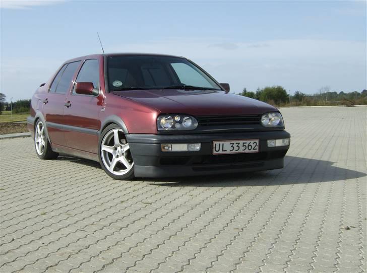 VW Vento Solgt! billede 6