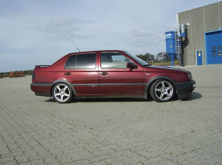 VW Vento Solgt! billede 7