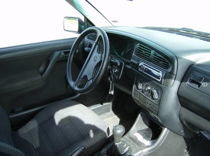 VW Vento Solgt! billede 11